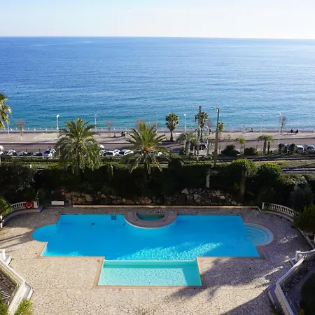 Apartment 753, 4 Personnes, Vue By Palmazur Cannes