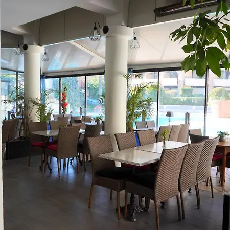 753, 4 Personnes, Vue By Palmazur * Cannes